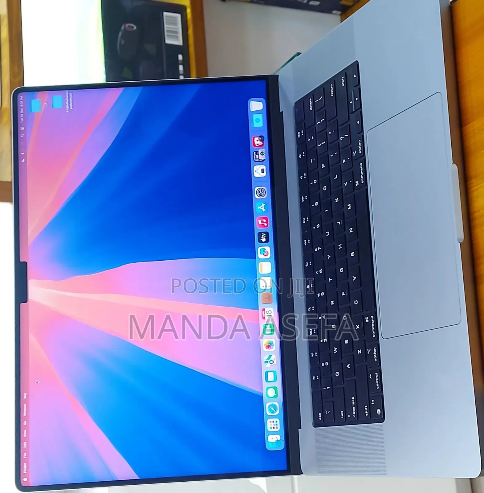 New Laptop Apple MacBook Pro M1 16GB Apple M1 SSD 1T
