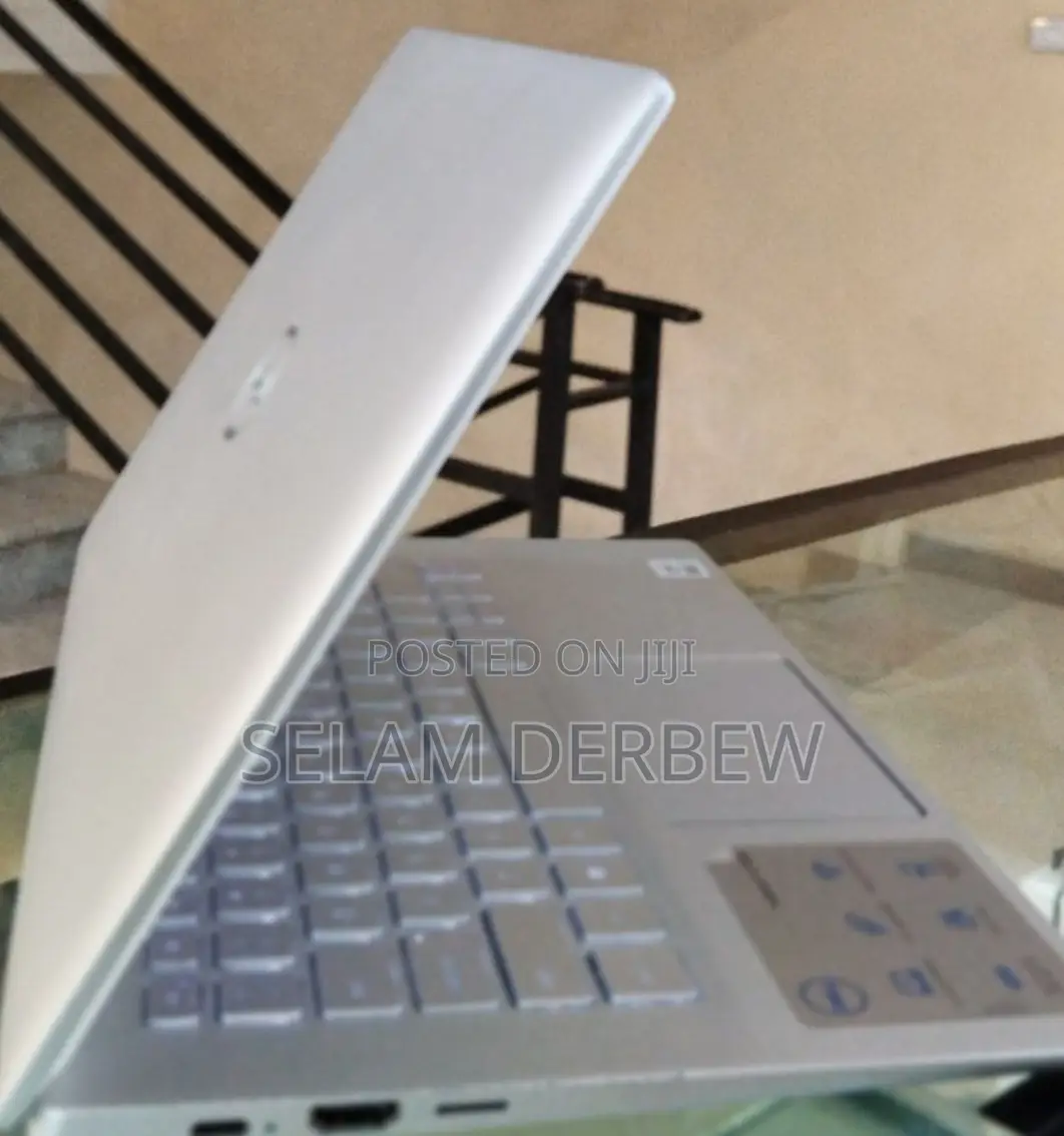 New Laptop Dell Inspiron 14 8GB Intel Core I7 SSD 512GB