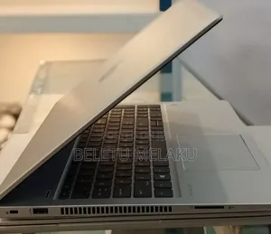 New Laptop HP 8GB Intel Core I7 SSD 512GB