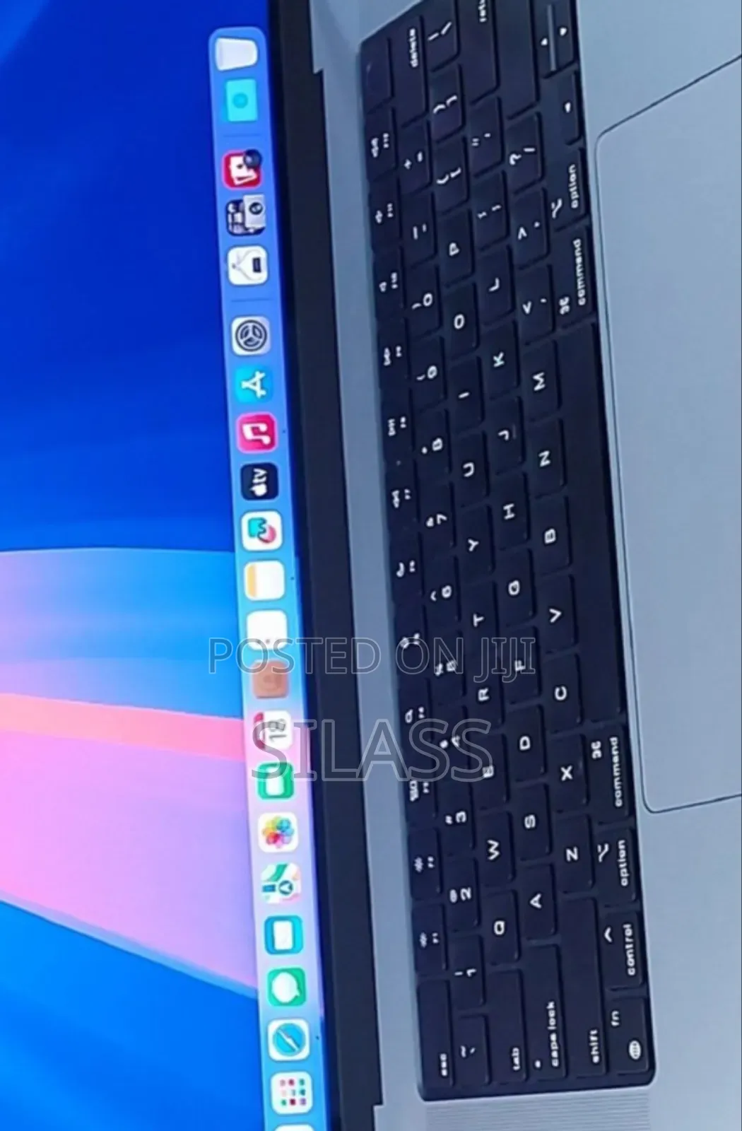 New Laptop Apple MacBook Pro M1 16GB Apple M1 Pro SSD 1T