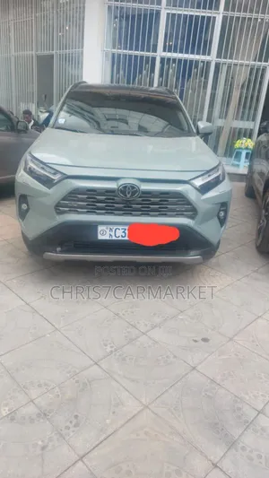 Toyota RAV4 TRD Off Road 2022 Green