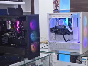 New Desktop Computer Asus ROG Strix GL12 32GB Intel Core I9 SSD 1T