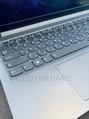 Photo - New Laptop Lenovo LOQ 15ARP9 16GB Intel Core I7 SSD 1T