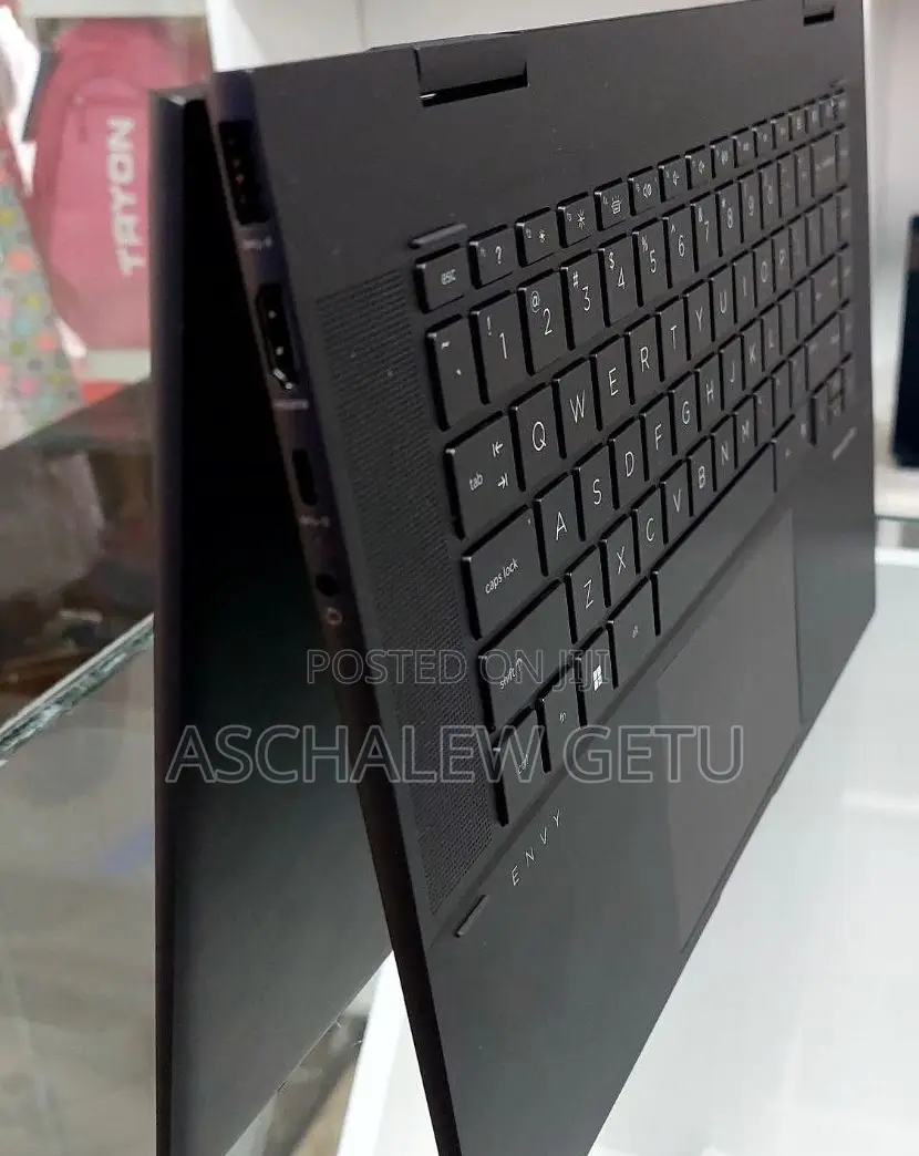New Laptop HP Envy X360 16GB Intel Core I7 SSD 1T