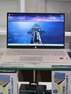 Photo - New Laptop HP Pavilion 15 16GB Intel Core I7 SSD 500GB
