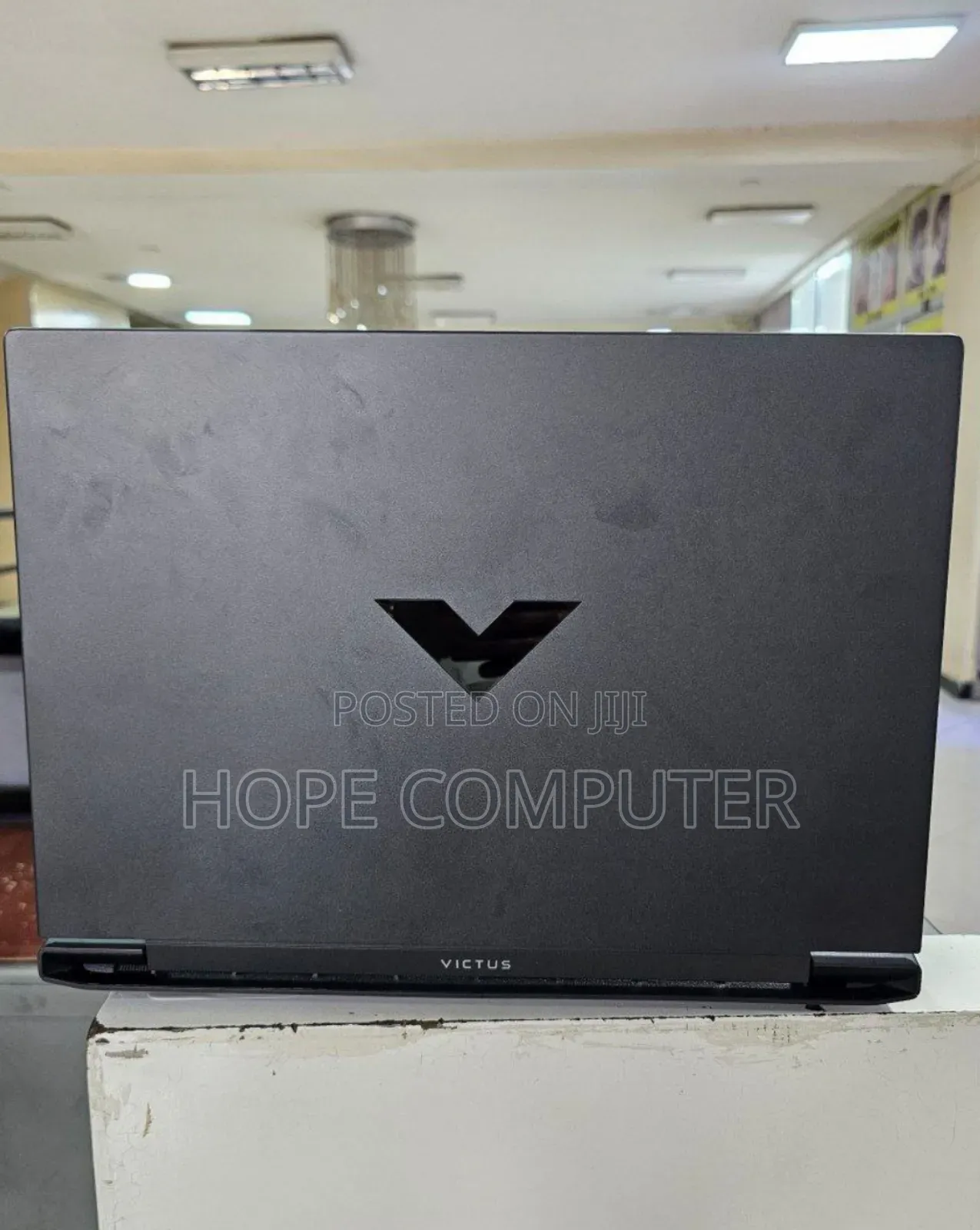 New Laptop HP Victus 16 16GB AMD Ryzen 7 SSD 1T