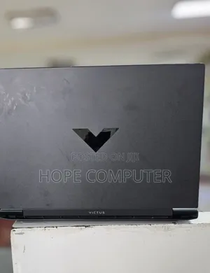 New Laptop HP Victus 16 16GB AMD Ryzen 7 SSD 1T