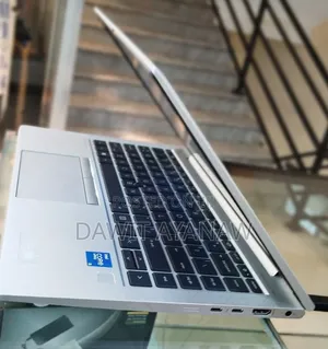 New Laptop HP 16GB Intel Core I5 SSD 512GB
