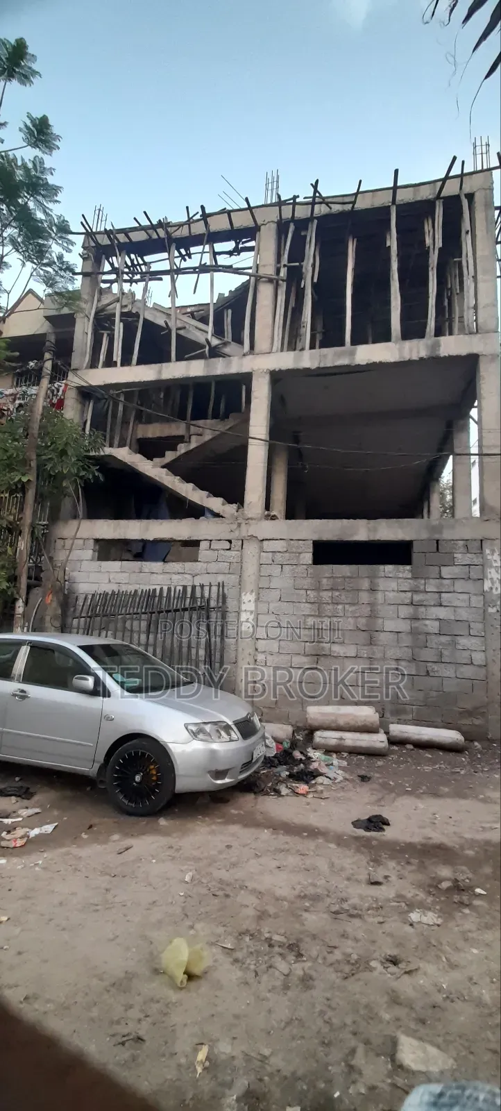 6bdrm House in Haile Garment, Nifas Silk-Lafto for sale