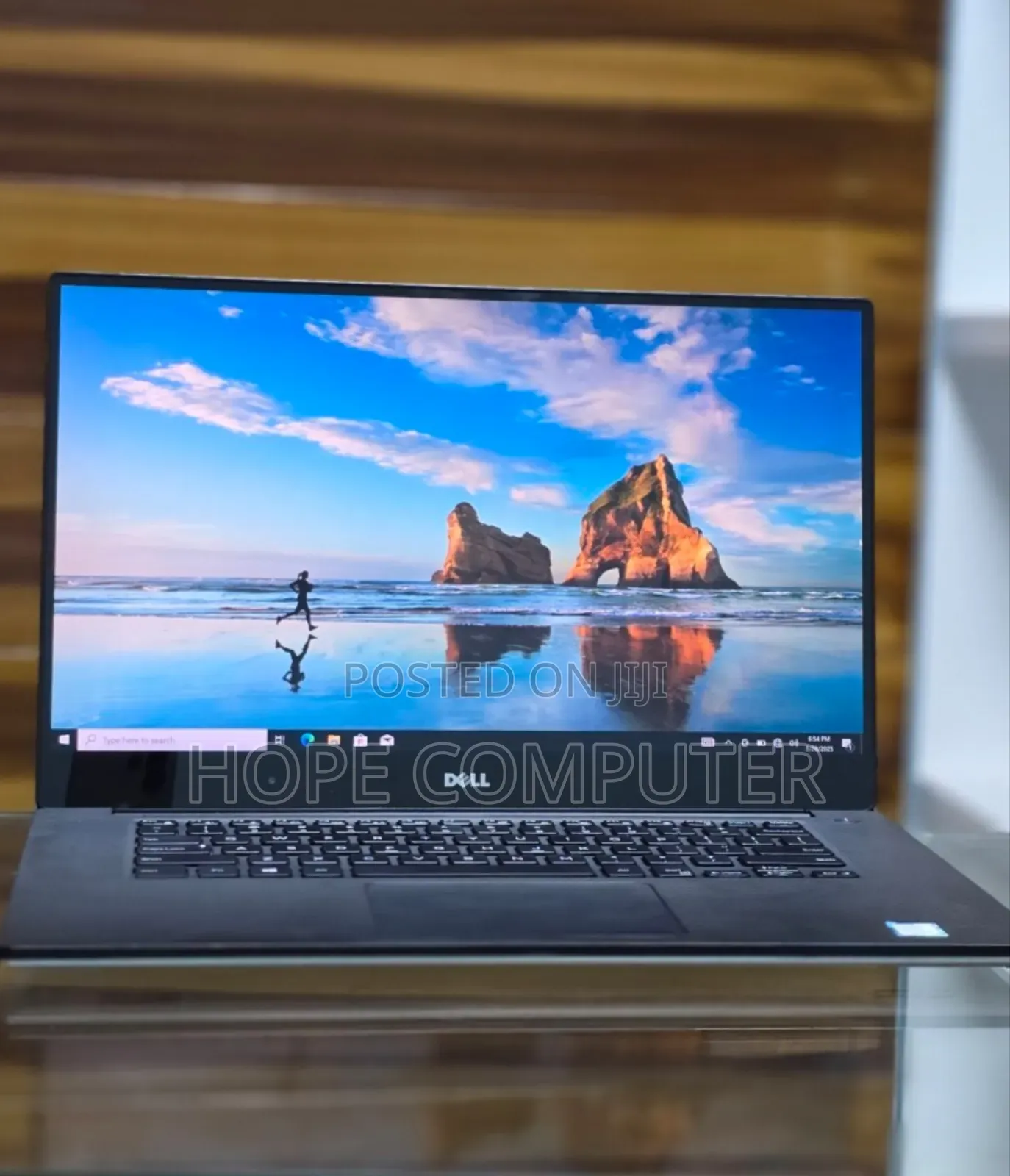 New Laptop Dell XPS 15 16GB Intel Core I5 SSD 512GB