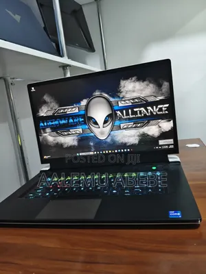 New Laptop Alienware M17x R2 32GB Intel Core I7 SSD 512GB
