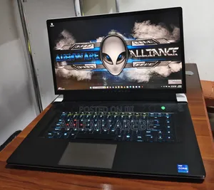 New Laptop Alienware M17x R2 32GB Intel Core I7 SSD 512GB