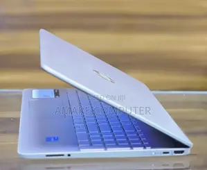 New Laptop HP Stream Notebook 8GB Intel Core I3 SSD 256GB
