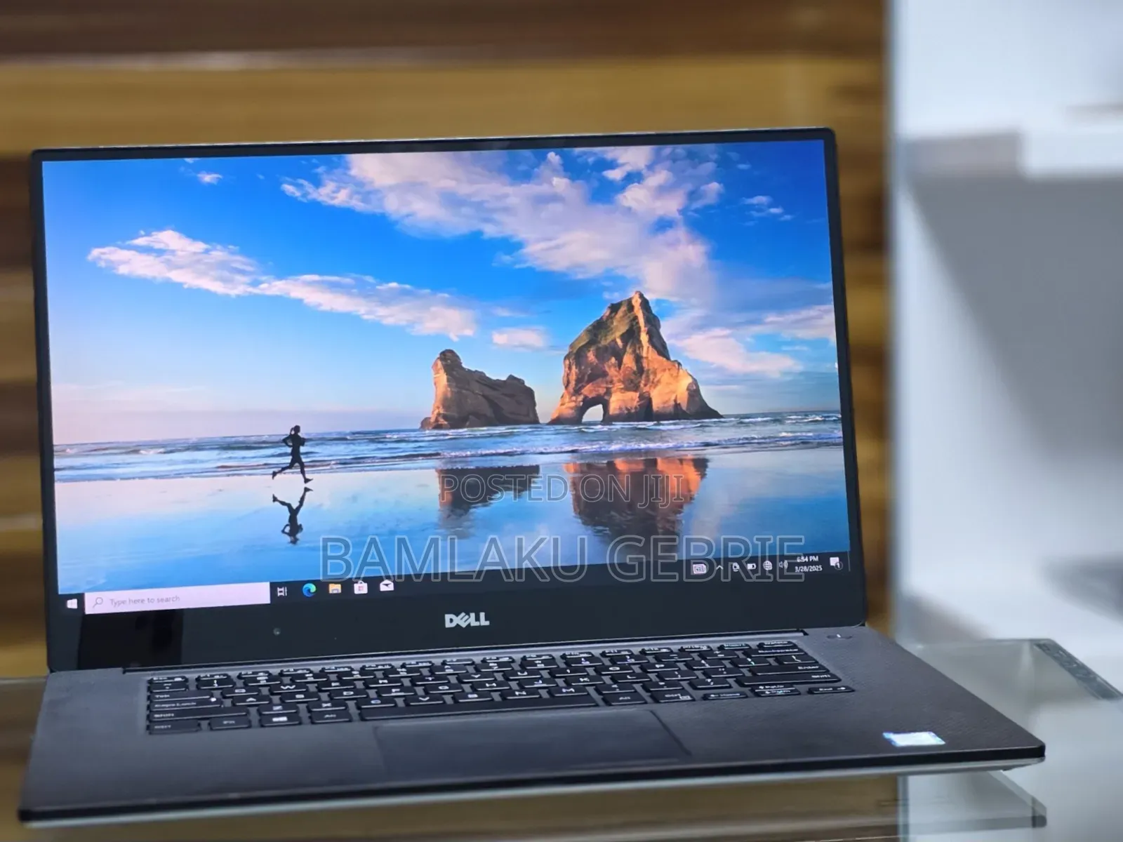 New Laptop Dell XPS 15 16GB Intel Core I5 SSD 512GB