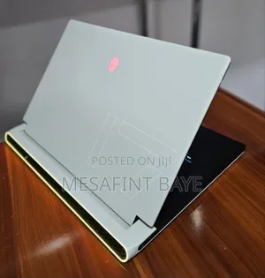 New Laptop Alienware M17x R2 16GB Intel Core I7 SSD 512GB