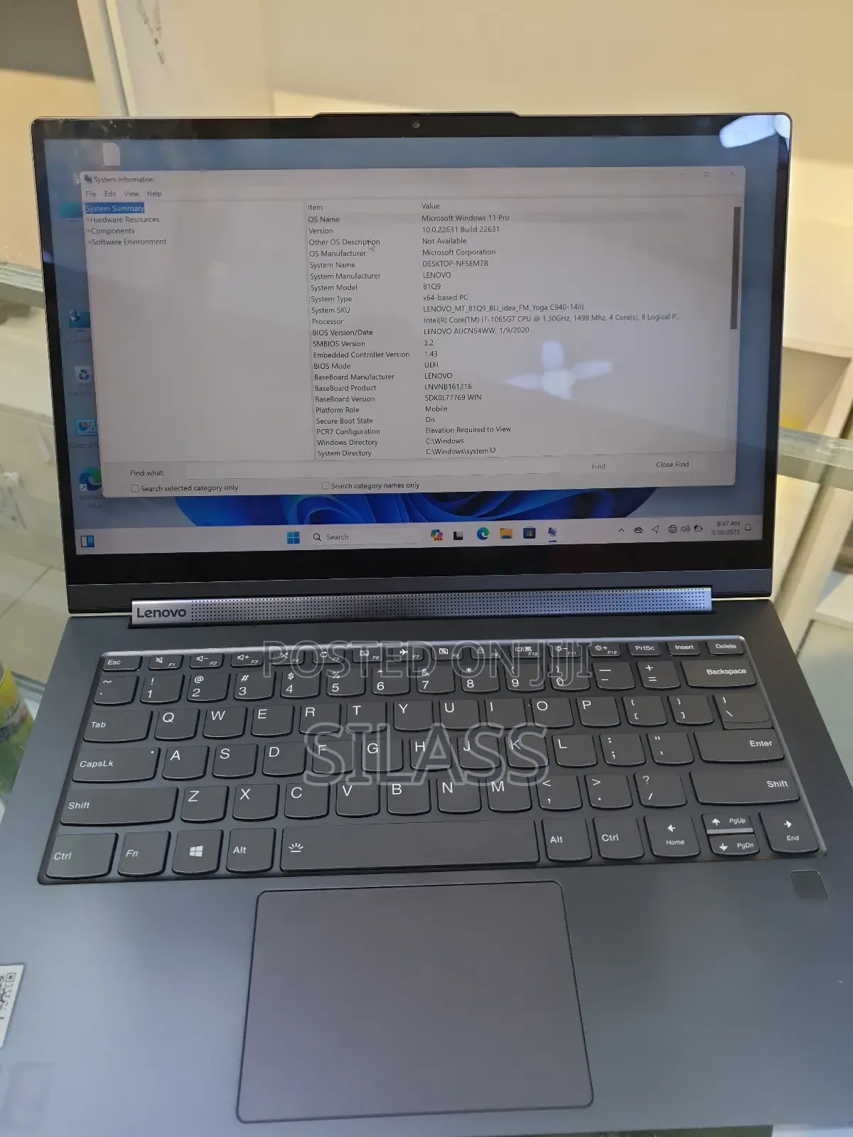 New Laptop Lenovo Yoga 7i 16GB Intel Core I7 SSD 1T