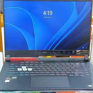 New Laptop Apple MacBook 8GB Intel Core i5 SSD 256GB
