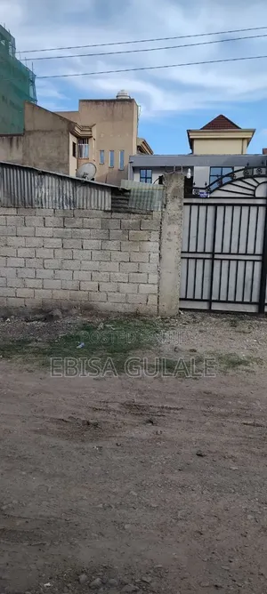 Furnished 3bdrm Block of Flats in Yeka for sale