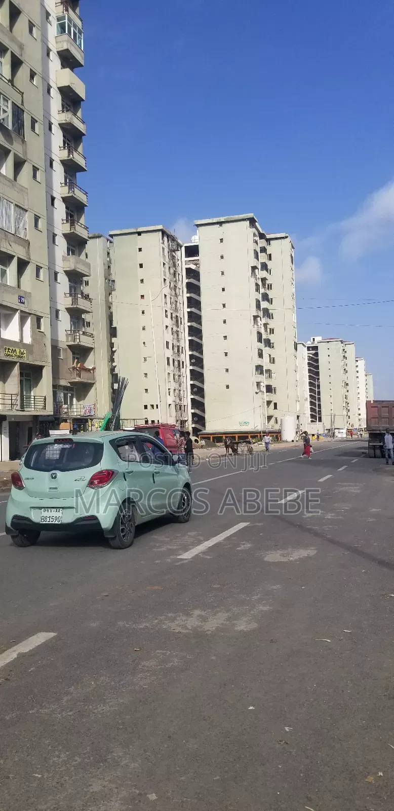 2bdrm Condo in Ayat Beshale 40/60, Bole for sale