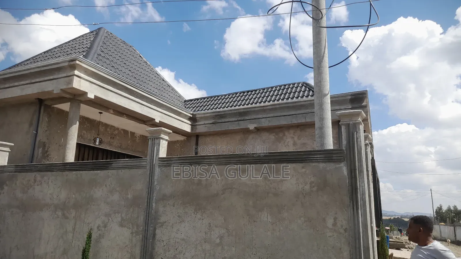 Furnished 3bdrm Apartment in Yeka for sale