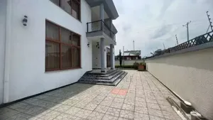 Furnished 6bdrm Apartment in Kafalo, Yeka for sale
