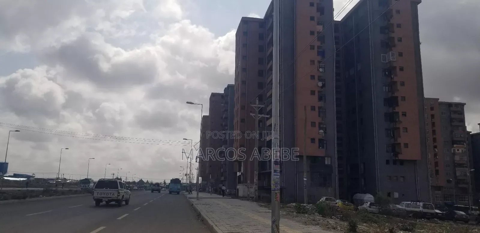 40/60 Shop for Sale at Ayat4