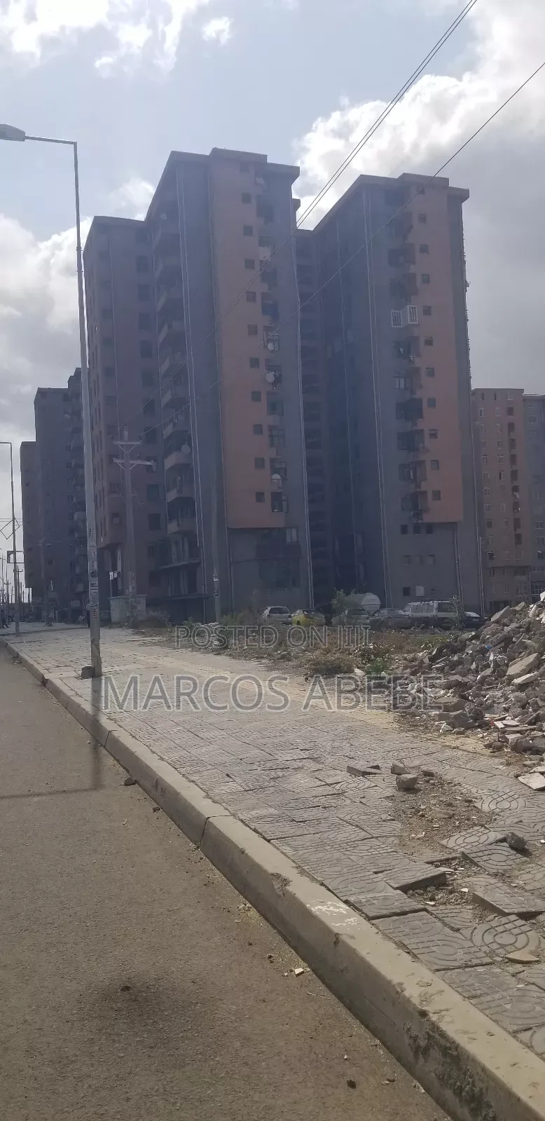 40/60 Shop for Sale at Ayat4