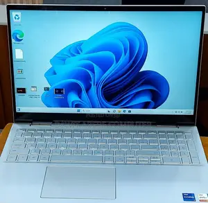 New Laptop Dell Inspiron 15 16GB Intel Core I7 SSD 512GB