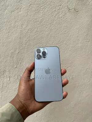 Photo - Apple iPhone 13 Pro Max 256 GB Blue