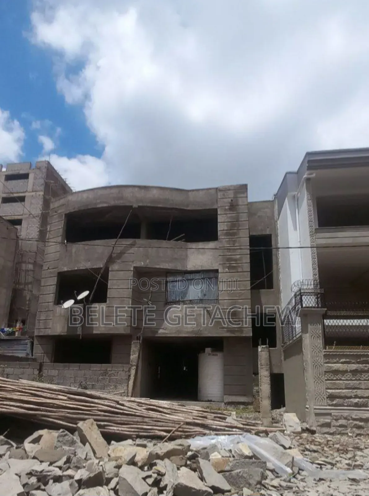 8bdrm House in Ayat, G+2 Unfinished, Bole for sale