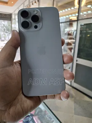 Apple iPhone 15 Pro Max 256 GB Silver