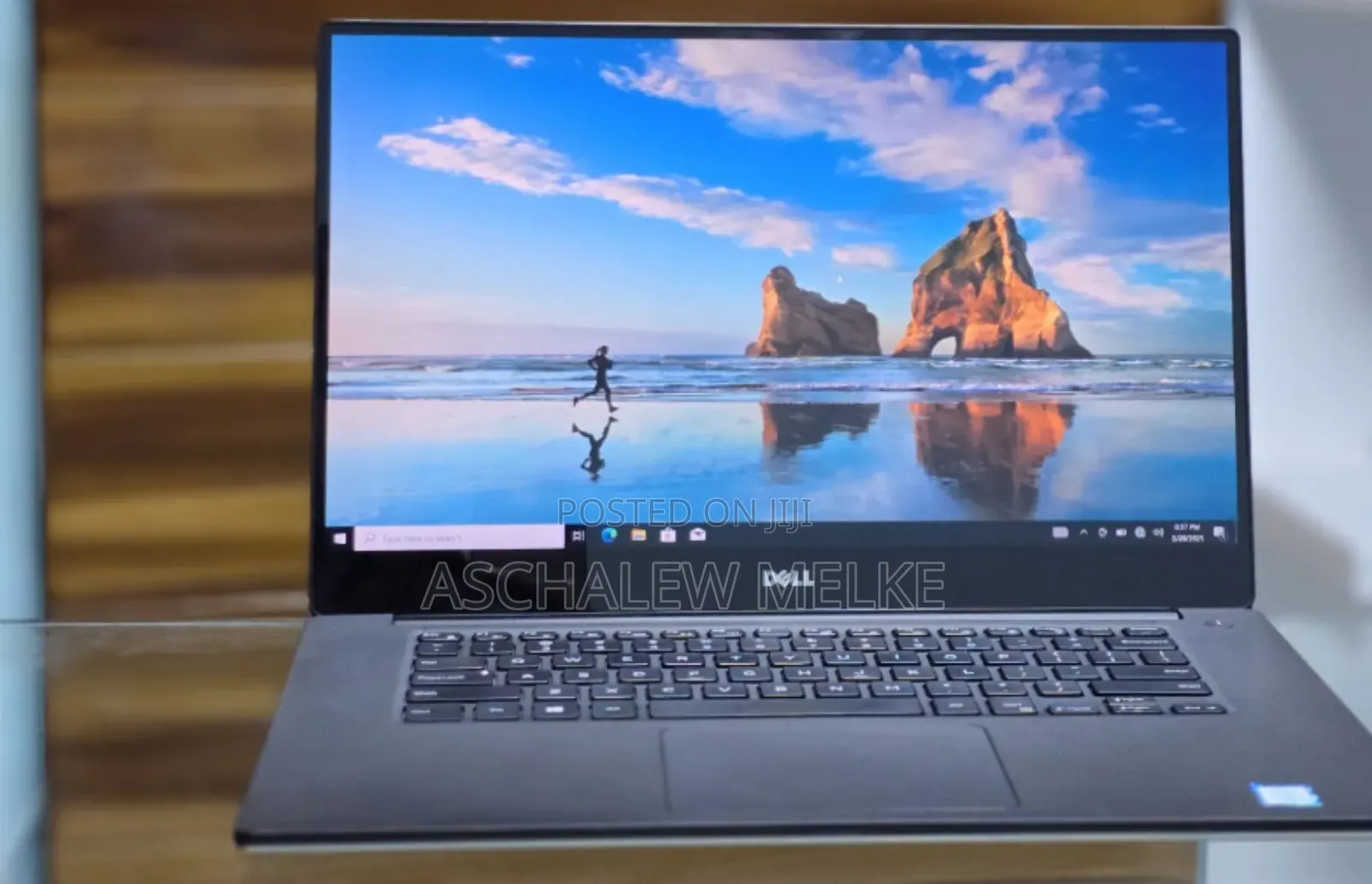 New Laptop Dell XPS 15 (9550) 16GB Intel Core I5 SSD 512GB
