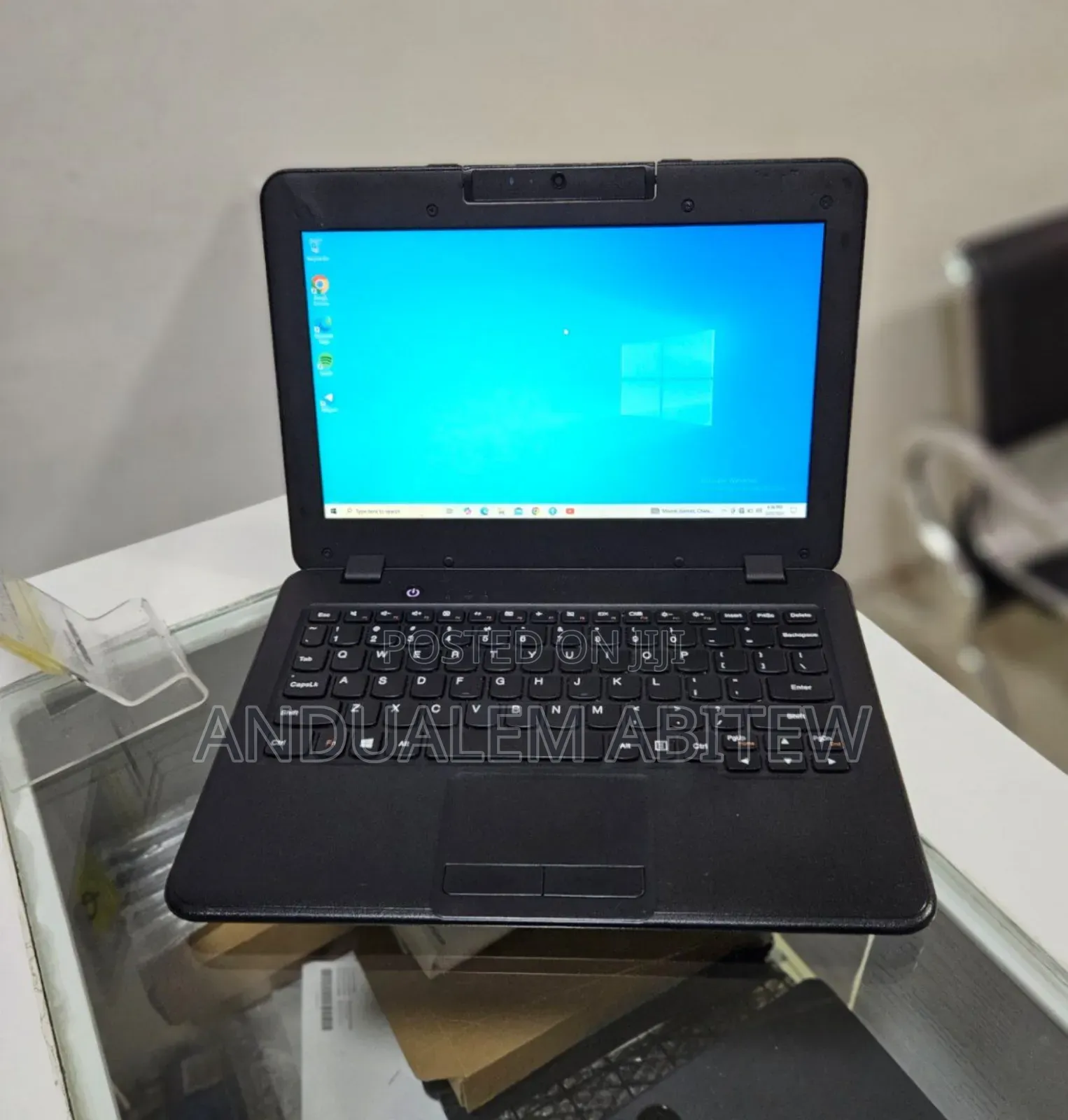 New Laptop Lenovo IdeaPad Z710 4GB Intel Pentium SSD 128GB