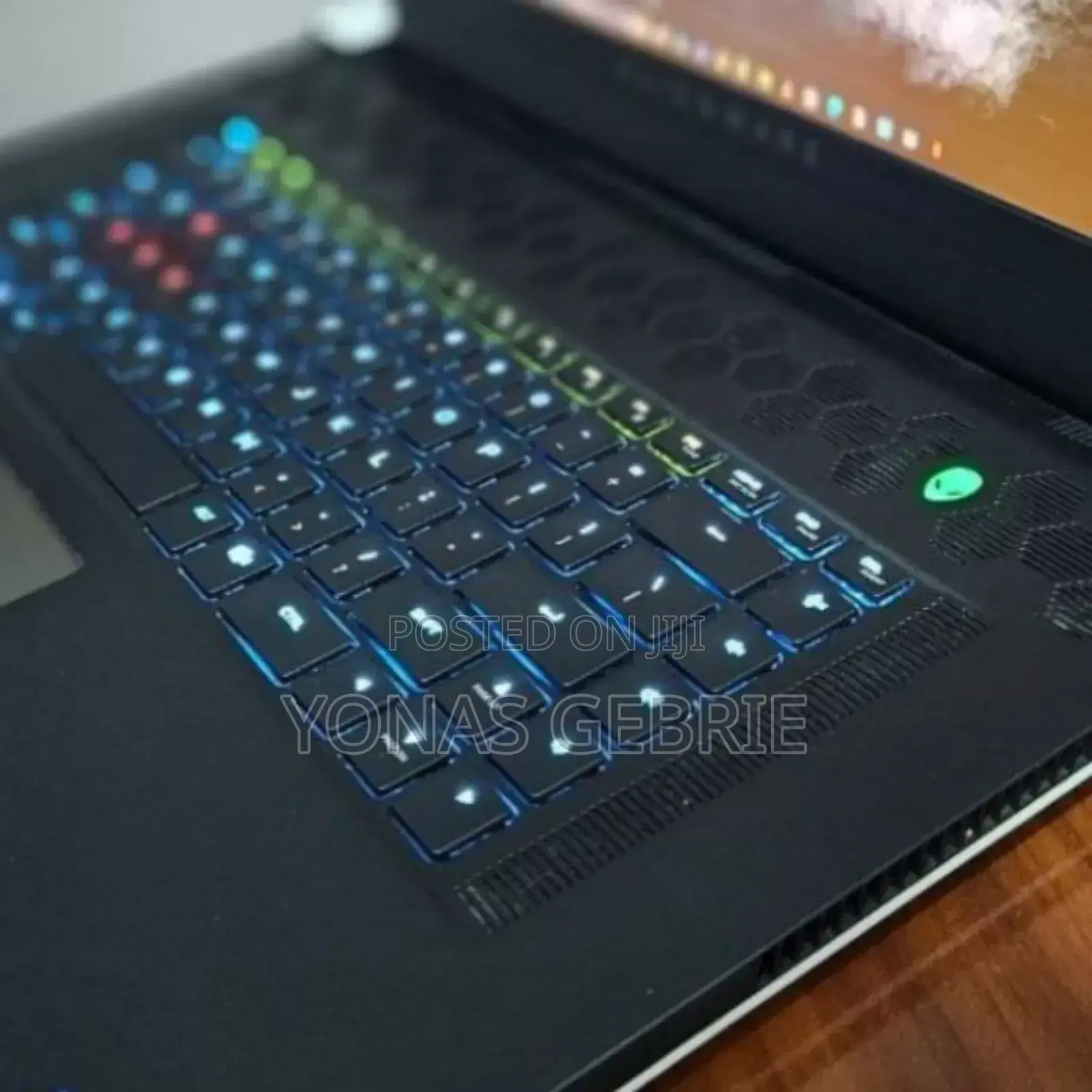 New Laptop Alienware M17x R2 16GB Intel Core I7 SSD 512GB