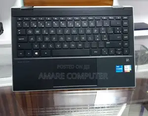 New Laptop HP Pavilion 11 8GB Intel Core I5 SSD 256GB