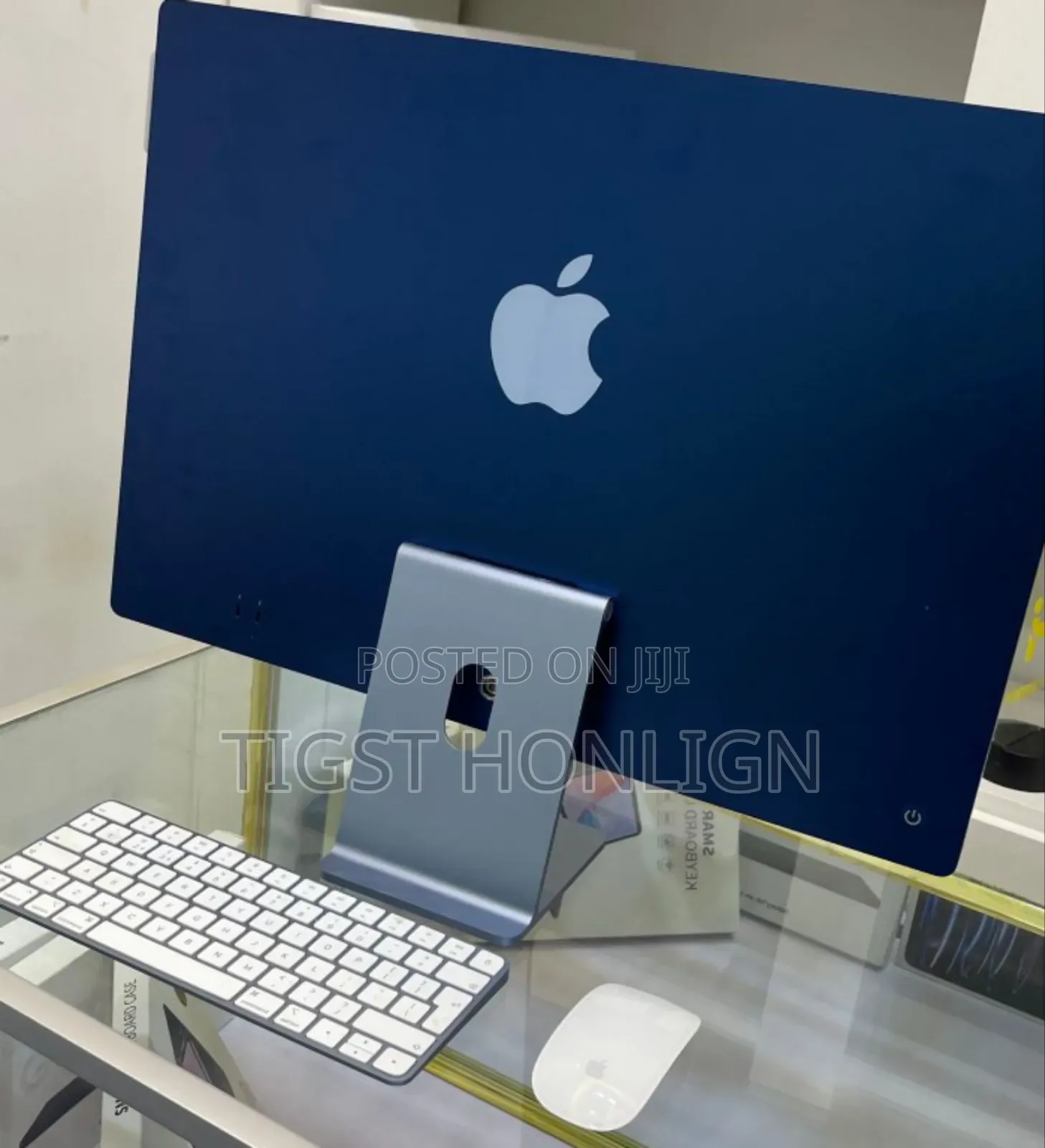 New Desktop Computer Apple iMac M3 8GB Apple M3 SSD 256GB