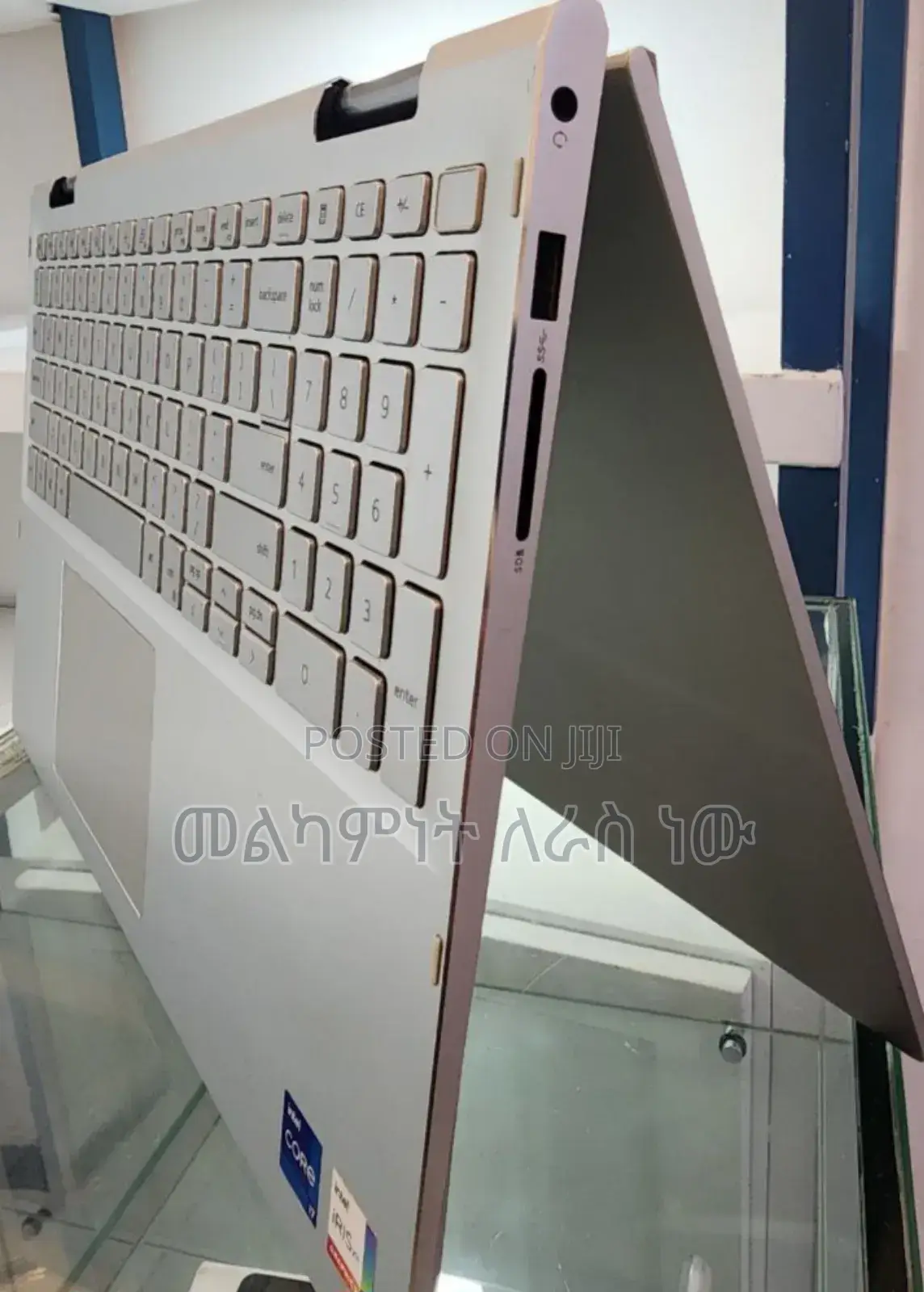 New Laptop Dell Inspiron 15 16GB Intel Core I7 SSD 1T