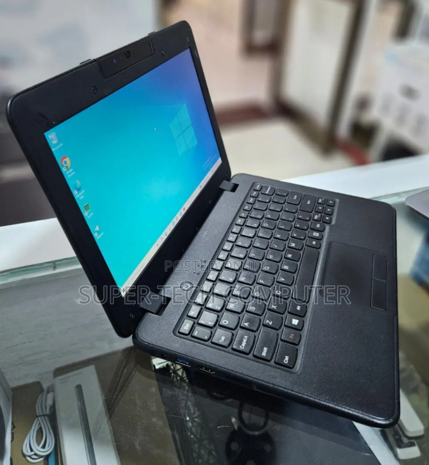 New Laptop Lenovo IdeaPad 1 4GB Intel Core 2 Quad SSD 128GB