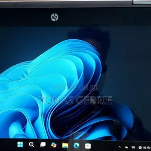 Photo - New Laptop HP Pavilion 15 8GB Intel Core I5 SSD 256GB