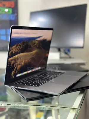 New Laptop Apple MacBook Air 2024 M3 15-Inch 8GB Apple M3 SSD 256GB