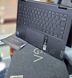 New Laptop Lenovo Yoga 7i 8GB Intel Core I5 SSD 512GB