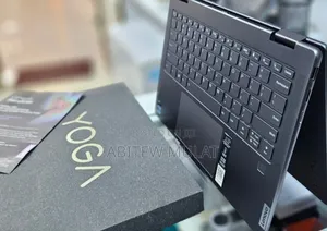 New Laptop Lenovo Yoga 7i 8GB Intel Core I5 SSD 512GB