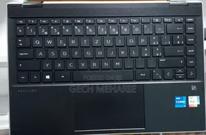 New Laptop HP Pavilion 15 8GB Intel Core I5 SSD 256GB