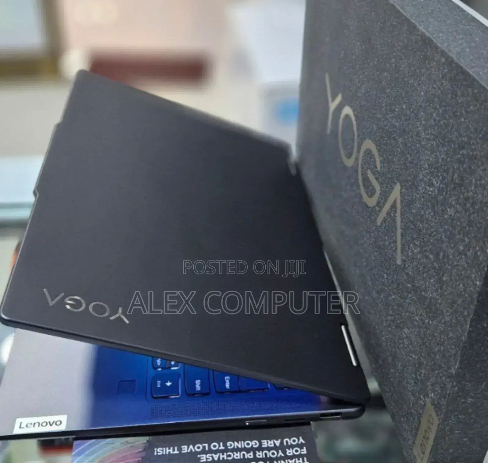 New Laptop Lenovo Yoga 7i 16GB Intel Core I7 SSD 512GB