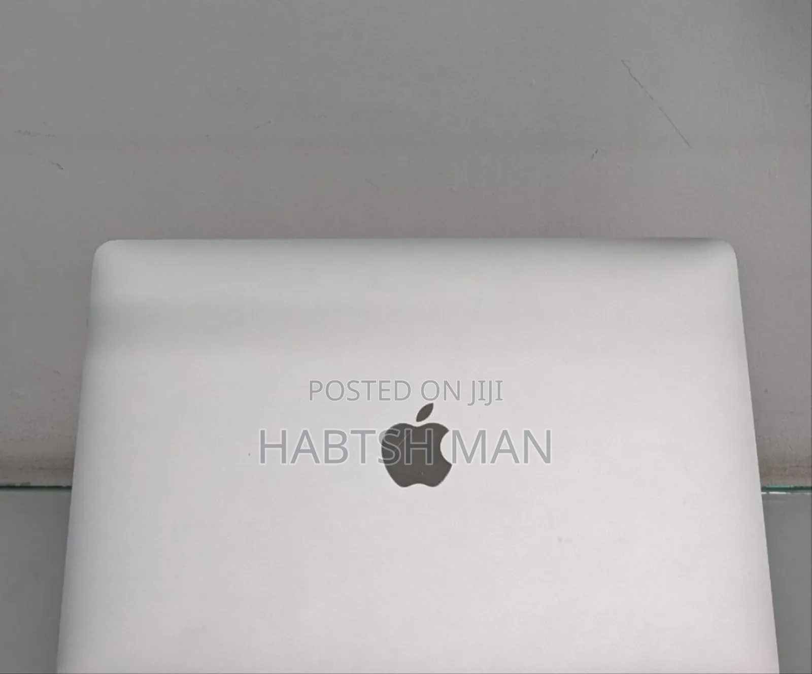 New Laptop Apple MacBook Pro 2017 8GB Intel Core I5 SSD 256GB