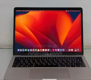 Photo - New Laptop Apple MacBook Pro 2017 8GB Intel Core I5 SSD 256GB