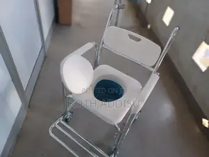 Four Wheel Commode Chair43commode Chair43commode Chair Popo