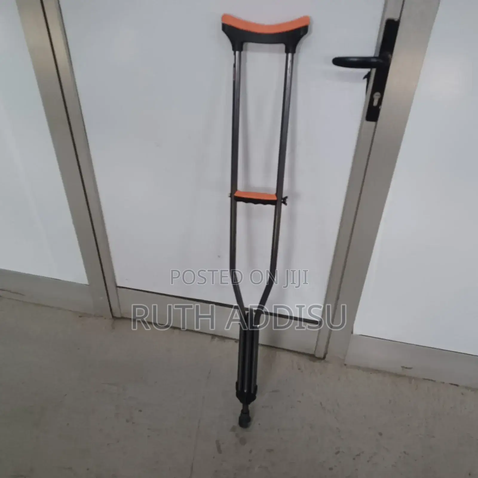 Axillary Bilateral Crutches43crutches40crutches30crutches