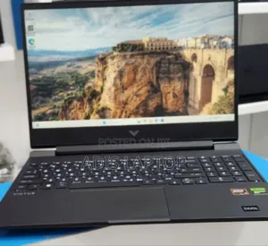 New Laptop HP Victus 15 16GB AMD Ryzen 5 SSD 1T