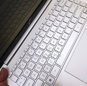 New Laptop HP Pavilion 10 16GB Intel Core I7 SSD 1T